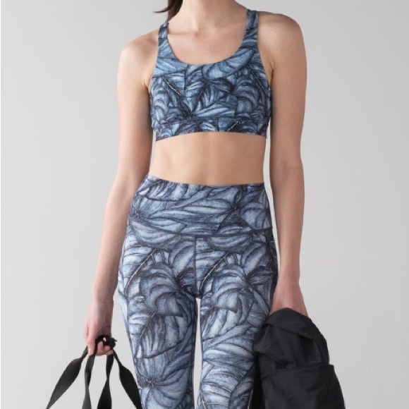 Lululemon Energy Bra (Nulux) Mini Concrete Jungle Alpine White Multi size 8 EUC. - Picture 6 of 15